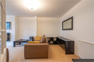 48 Hermitage Park, Leith, Edinburgh, EH6 8HA - image 4