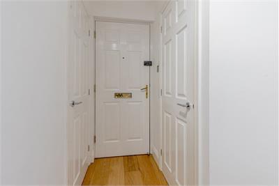 2/15 Powderhall Brae, Edinburgh, EH7 4GD - image 16