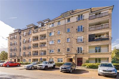 2/15 Powderhall Brae, Edinburgh, EH7 4GD - image 21