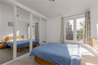 2/15 Powderhall Brae, Edinburgh, EH7 4GD - image 9