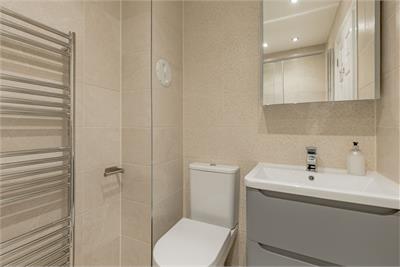 2/15 Powderhall Brae, Edinburgh, EH7 4GD - image 10
