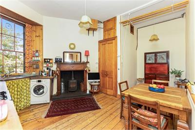 1/1 Gillespie Crescent, Bruntsfield, Edinburgh, EH10 4HT - image 6