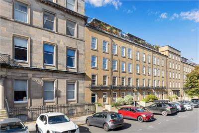 4/4 Brunswick Street, Hillside, Edinburgh, EH7 5JD - image 1