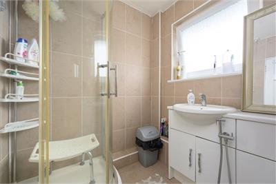 142 Izatt Avenue, Dunfermline, KY11 3BB - image 11