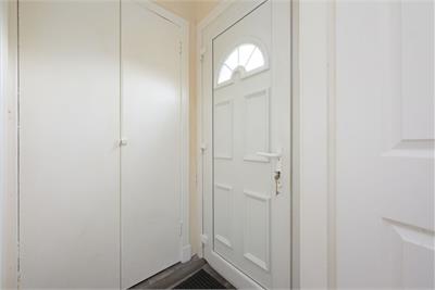 142 Izatt Avenue, Dunfermline, KY11 3BB - image 16