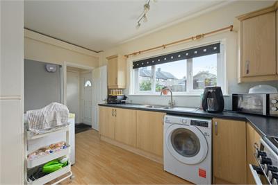 142 Izatt Avenue, Dunfermline, KY11 3BB - image 9