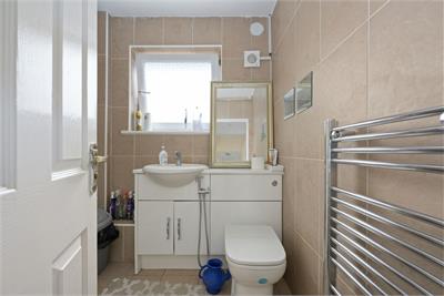 142 Izatt Avenue, Dunfermline, KY11 3BB - image 10