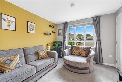 112 South Larch Road, Dunfermline, KY11 4NZ - image 2