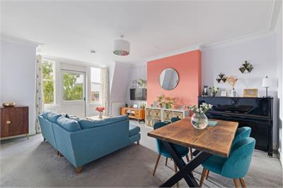127/2 Mayfield Road, Newington, Edinburgh, EH9 3AJ - image 2