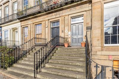 6 (3F4), Haddington Place, Edinburgh, EH7 4AE - image 2