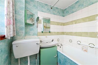15 Ravelsykes Road, Penicuik, EH26 9JG - image 14