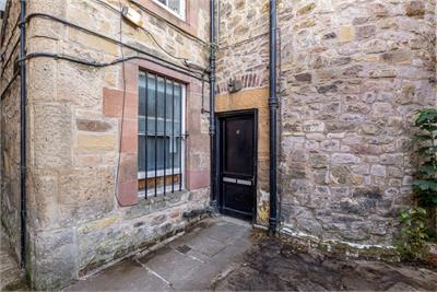 17/2 High Street, Dalkeith, EH22 1JB - image 11