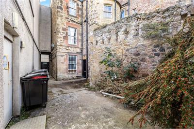 17/2 High Street, Dalkeith, EH22 1JB - image 12