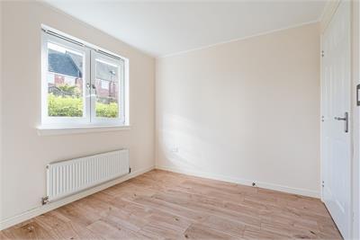 9/2 Ashwood Gait, Edinburgh, EH12 8PE - image 23