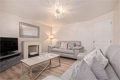 25 Pilmuir Place, Dunfermline, KY12 9FD - image 4