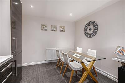 25 Pilmuir Place, Dunfermline, KY12 9FD - image 8