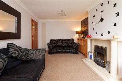 9 Holmlea Drive, , Kilmarnock, KA1 1UX - image 4
