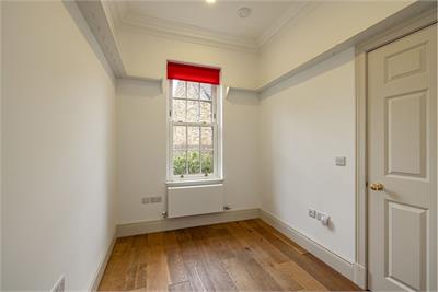 The Dolls House, Smith's Wynd, Jedburgh, TD8 6EP - image 7