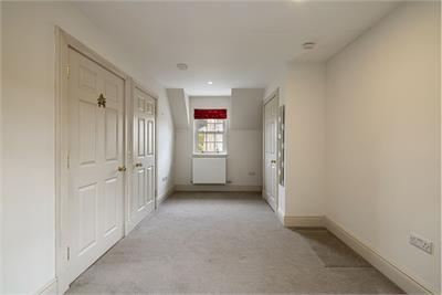 The Dolls House, Smith's Wynd, Jedburgh, TD8 6EP - image 9