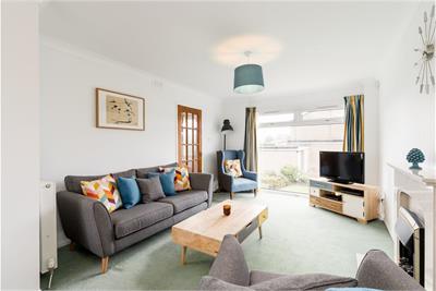 60 The Spinney, Edinburgh, EH17 7LE - image 2