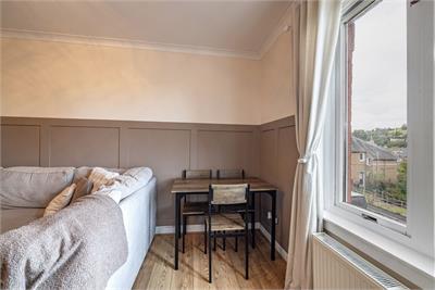 32 Bountrees, Jedburgh, TD8 6EY - image 3