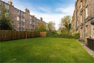 16/11 Moat Street, Edinburgh, EH14 1PL - image 11