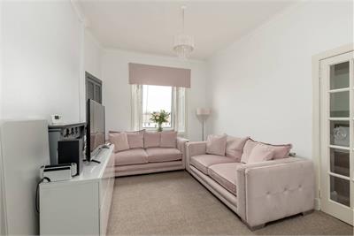 16/11 Moat Street, Edinburgh, EH14 1PL - image 3