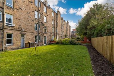 16/11 Moat Street, Edinburgh, EH14 1PL - image 10