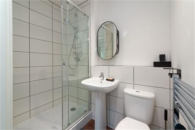 Flat 2/3 41 Clydeside Terrace, Renfrew, PA4 8GF - image 10