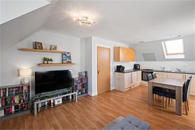4/6 Elder Court, Elder Street, Tranent, EH33 1EN - image 6