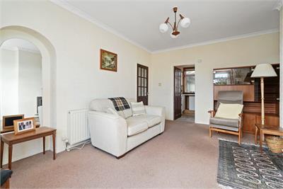 5 Larkfield Drive, Eskbank, EH22 3HN - image 3