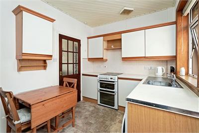 5 Larkfield Drive, Eskbank, EH22 3HN - image 4
