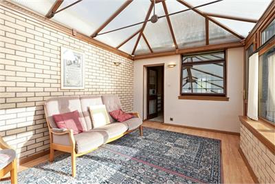 5 Larkfield Drive, Eskbank, EH22 3HN - image 7