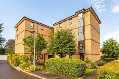 81/5 Easter Warriston, Edinburgh, EH7 4QY - image 1