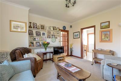 8 Ruthven Road, Dirleton, EH39 5HB - image 3