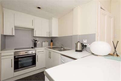 1/5 Thistle Place, Viewforth, Edinburgh, EH11 1JH - image 4