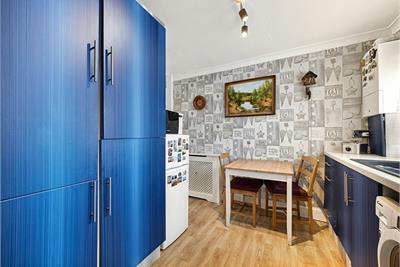 13/5 Ardshiel Avenue, Edinburgh, EH4 7HR - image 7
