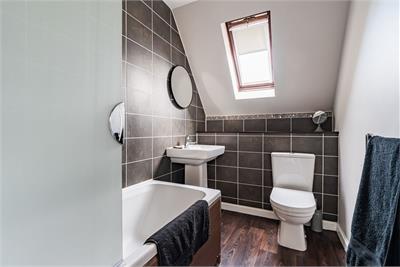 46 Skeltiemuir Avenue, Bonnyrigg, EH19 3PX - image 18