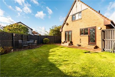 46 Skeltiemuir Avenue, Bonnyrigg, EH19 3PX - image 23