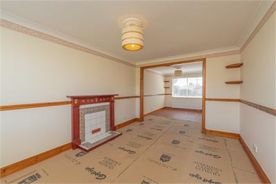 52 Eskbank Road, Bonnyrigg, EH19 3AR - image 4
