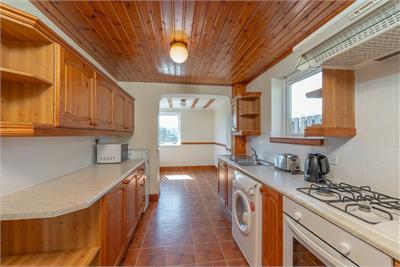 52 Eskbank Road, Bonnyrigg, EH19 3AR - image 8