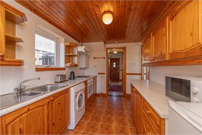 52 Eskbank Road, Bonnyrigg, EH19 3AR - image 10