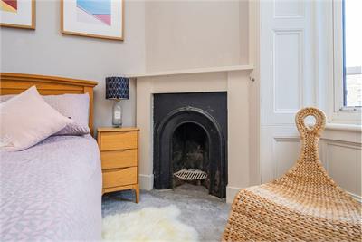 4 (1F1) Balcarres Street, Morningside, Edinburgh, EH10 5JB - image 12