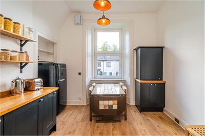 4 (1F1) Balcarres Street, Morningside, Edinburgh, EH10 5JB - image 7