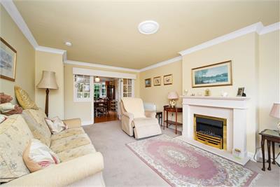 15 Crame Terrace, Eskbank, EH22 3JP - image 3
