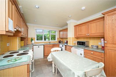 15 Crame Terrace, Eskbank, EH22 3JP - image 5