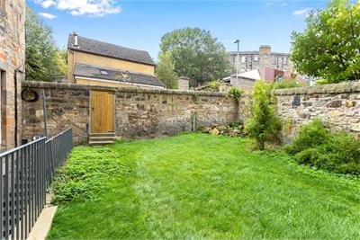 2 (flat 7), Huntly Street, Canonmills, Edinburgh, EH3 5HB - image 16