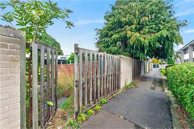 147 Crewe Road North, Edinburgh, EH5 2NX - image 2