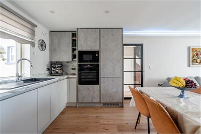35 Meadow Place Road, Edinburgh, EH12 7UJ - image 24