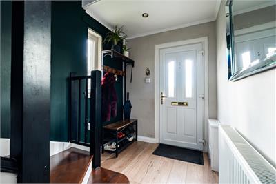 35 Meadow Place Road, Edinburgh, EH12 7UJ - image 27